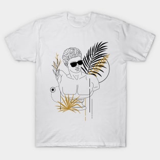 Hermes God of boundaries, roads and travelers, thieves, athletes, shepherds, commerce, speed, cunning, wit and sleep Psychopomp and divine messenger T-Shirt